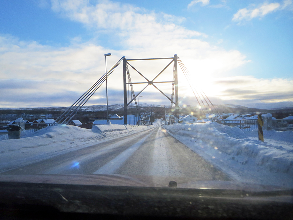 Brua i Karasjok. (Arkivfoto: Vidar Norberg)